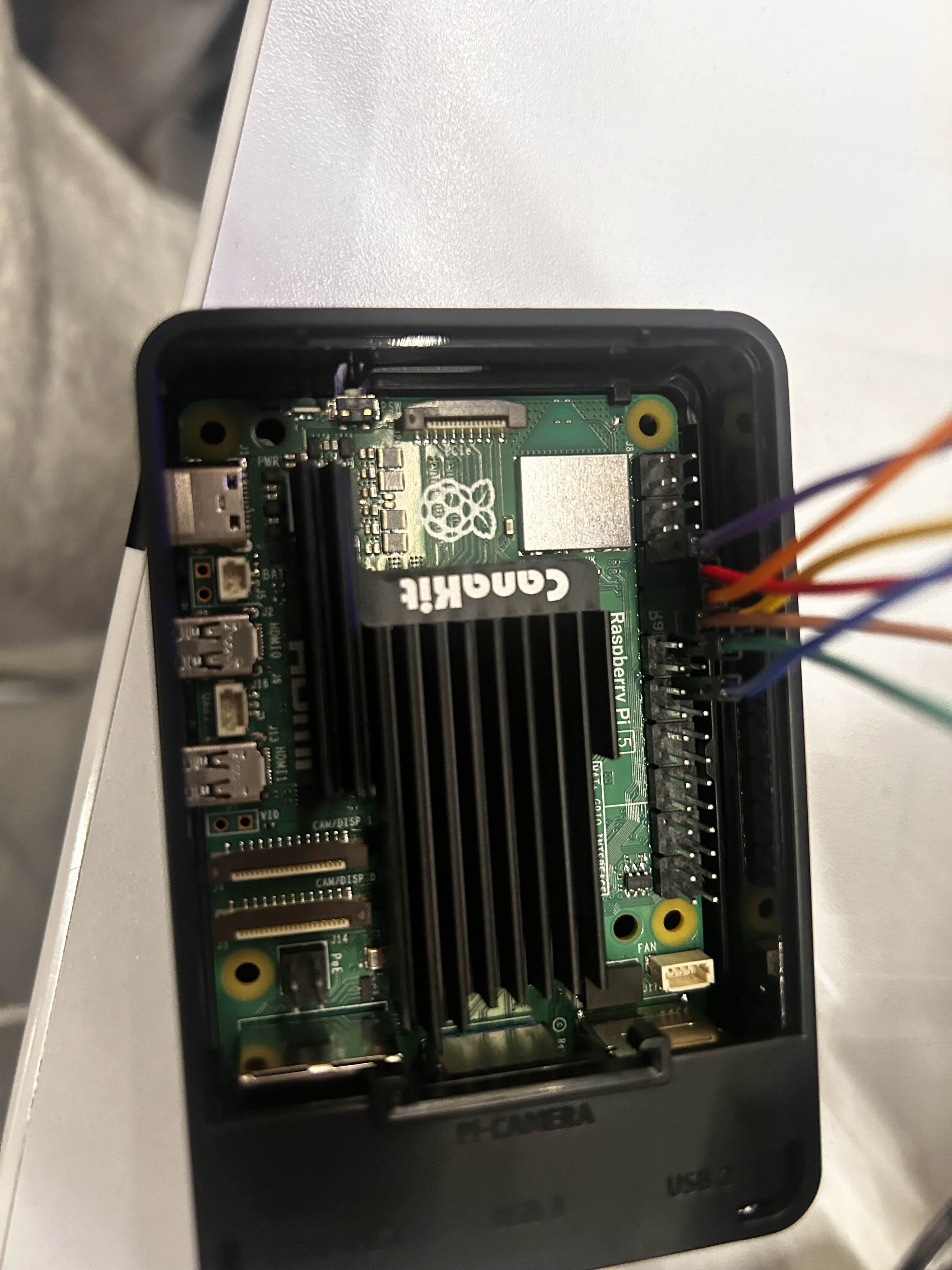 GPIO wiring to control the motors on the Raspberry Pi